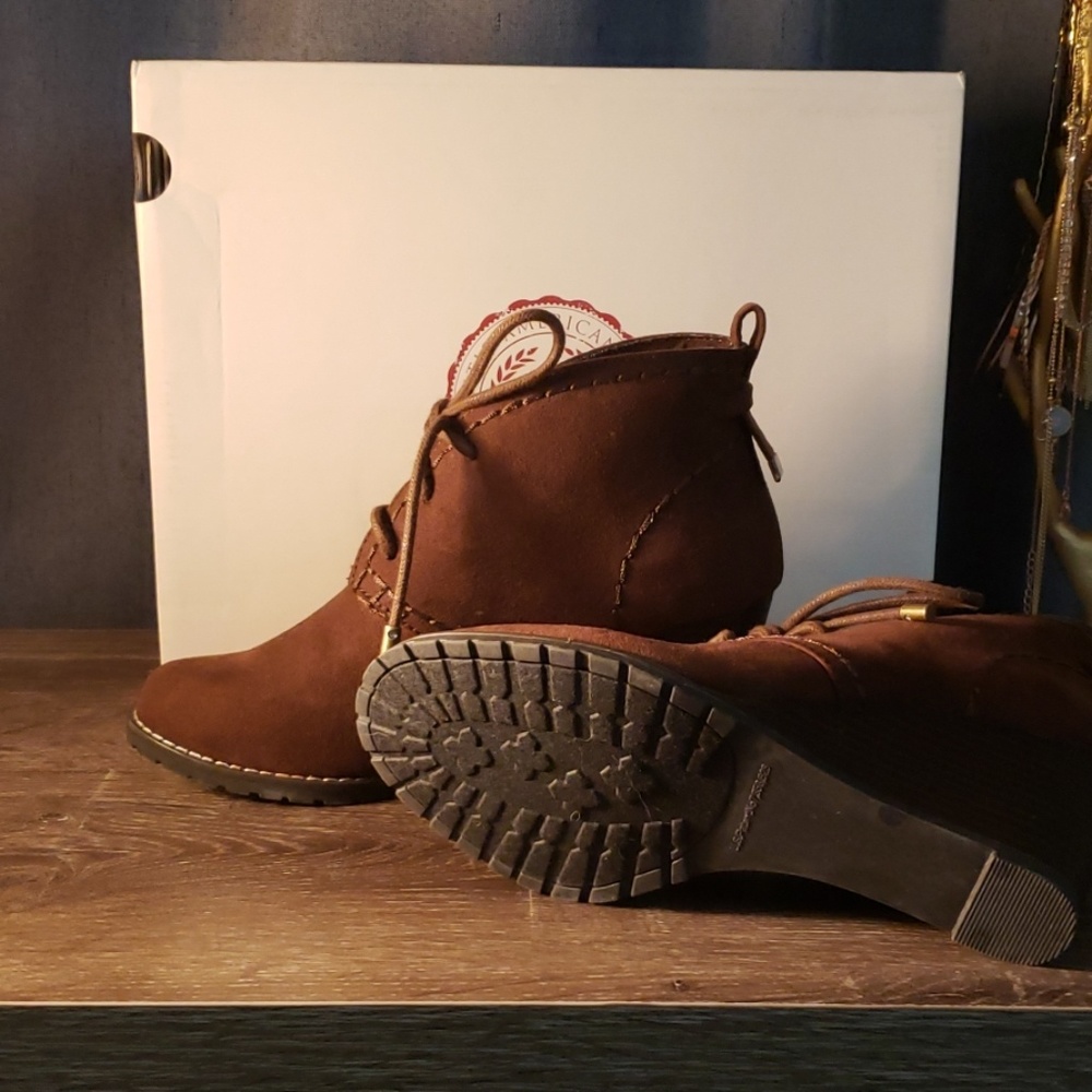 Chunky Brown Suede Wedge Ankle Chukka Boot - Picture 4 of 4